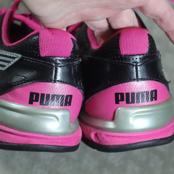 Puma Size 7 Black and Pink Running Shoes - NWOT - Picture 5 of 6